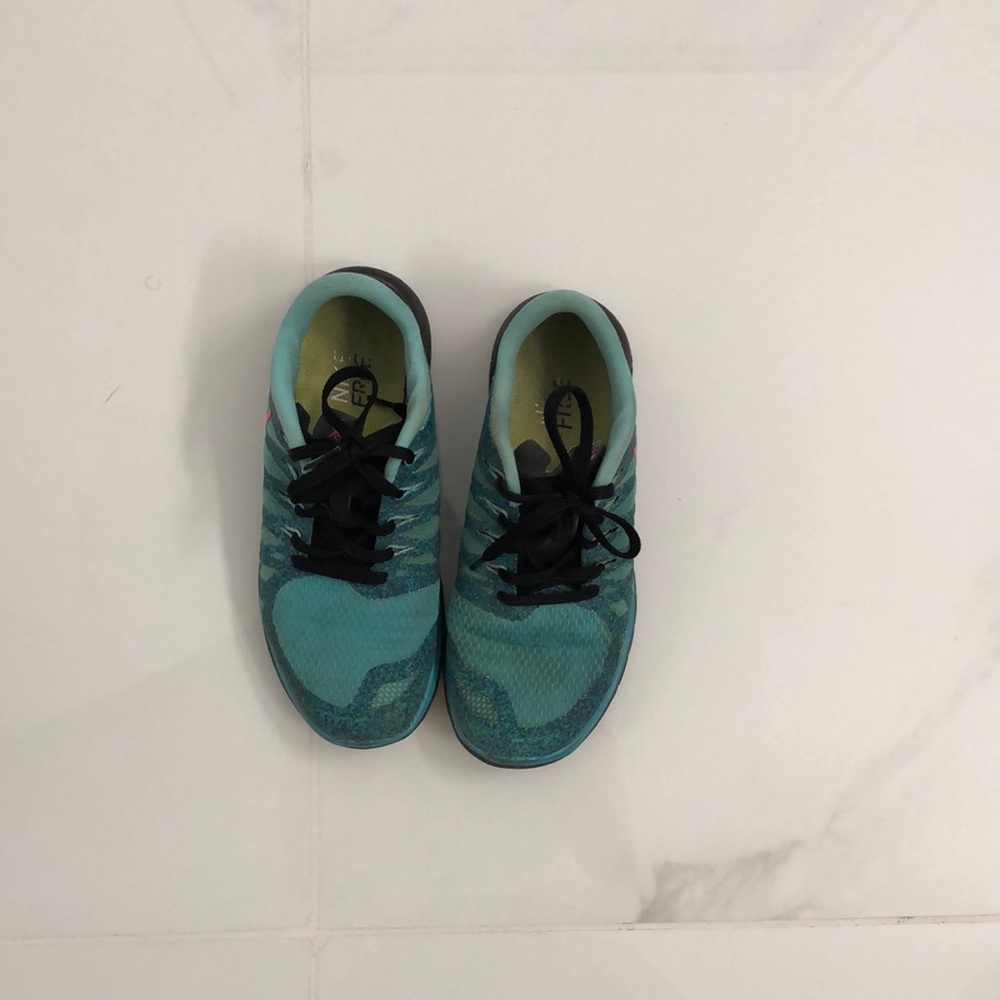 Nike running shoes 6